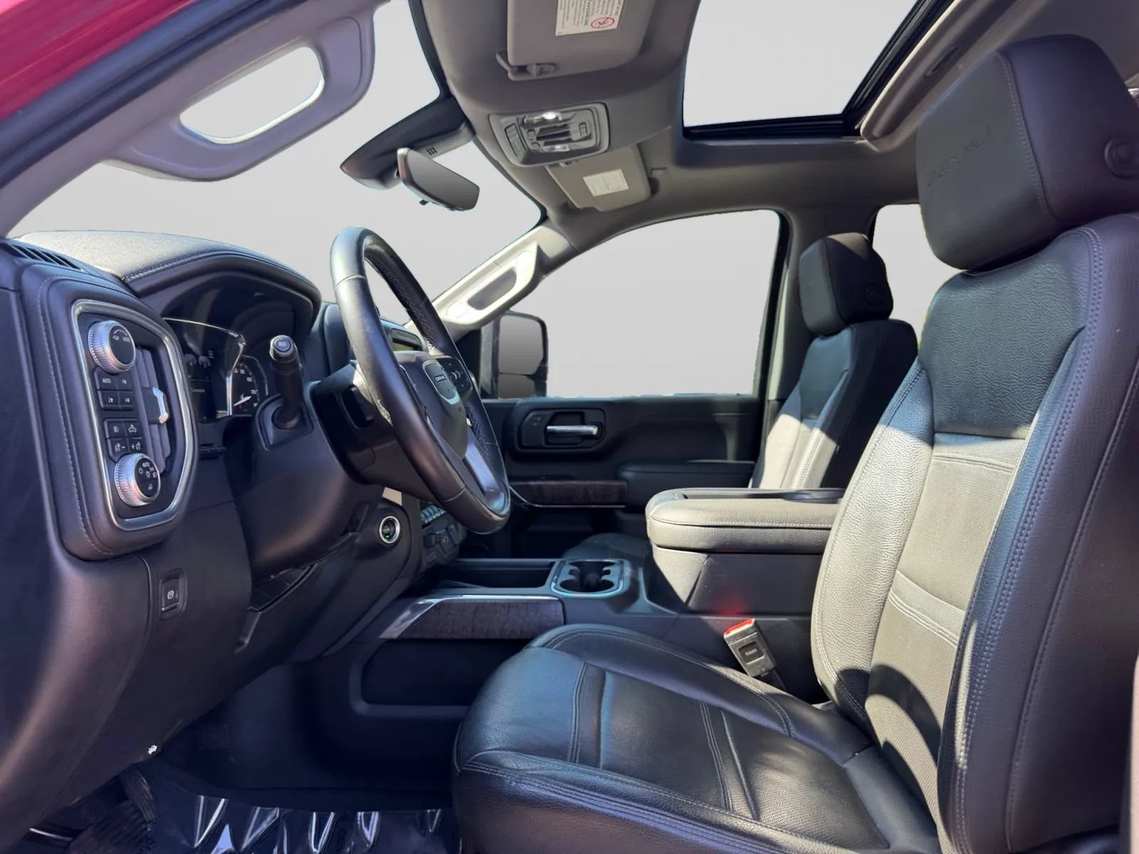 Used 2020 GMC Sierra 2500 Denali w/ Denali Ultimate Package AWD/4WD image 16