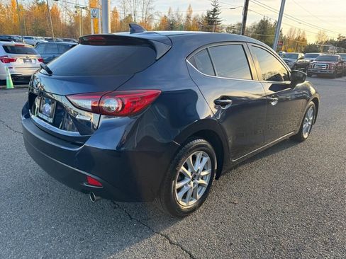 Used 2015 MAZDA MAZDA3 i Touring w/ Technology Package image 4