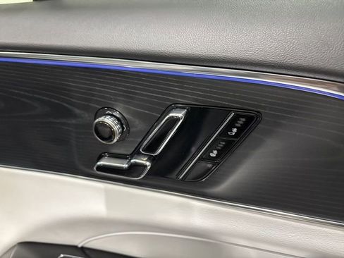 Certified 2024 Cadillac Lyriq Luxury image 32