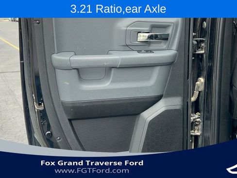 Used 2024 RAM 1500 Classic SLT AWD/4WD image 28
