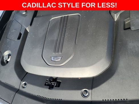Used 2024 Cadillac Lyriq Sport image 12