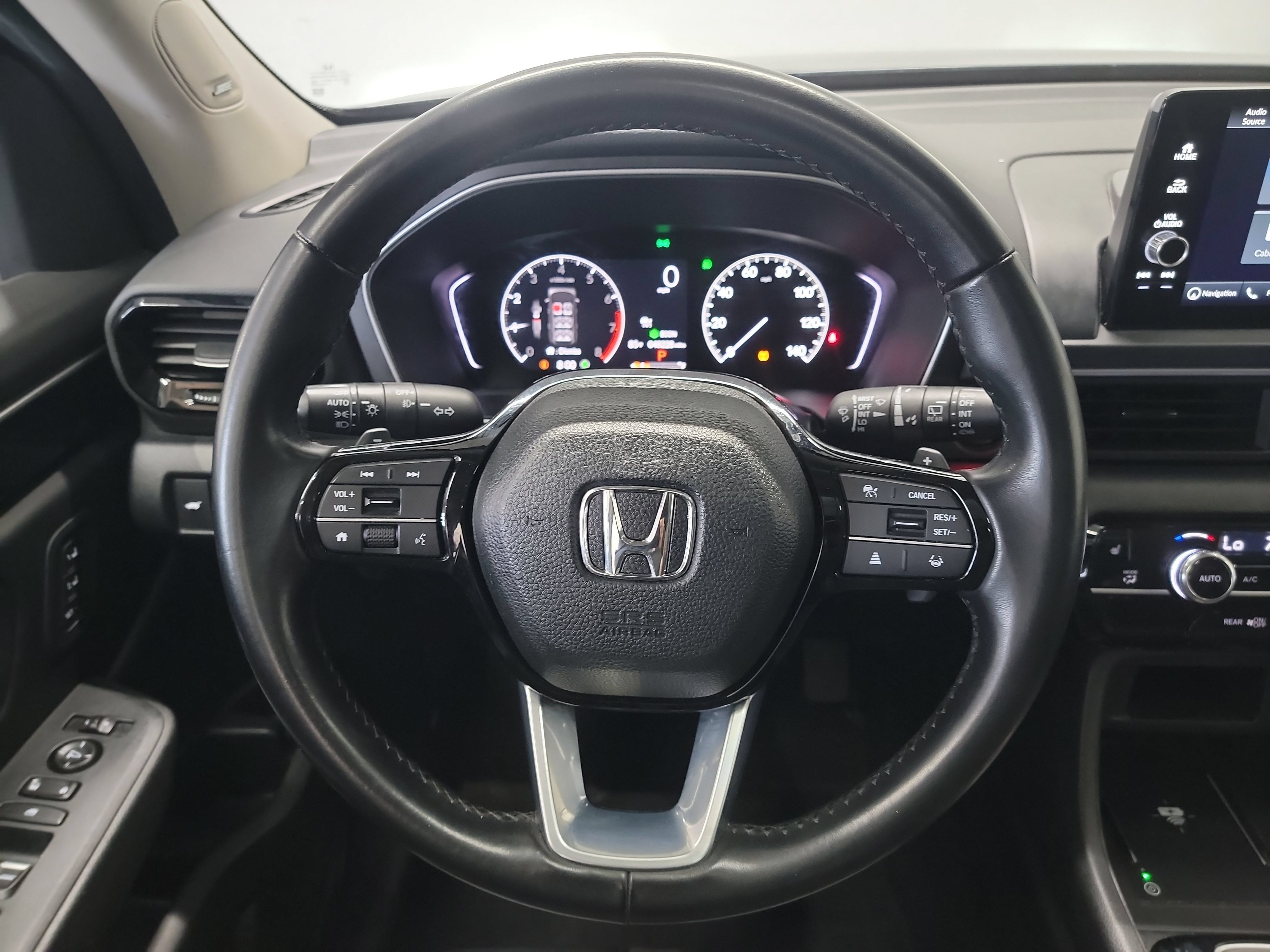 Certified 2025 Honda Pilot Touring image 17