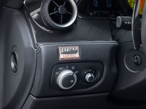 Certified 2010 Ferrari 599 GTB Fiorano RWD image 75