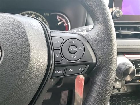 Used 2025 Toyota RAV4 LE image 16