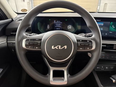 Used 2025 Kia K5 LXS FWD image 14