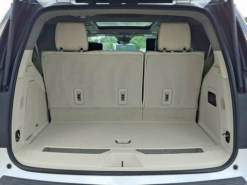 Used 2025 Cadillac Escalade Sport Platinum AWD/4WD image 30