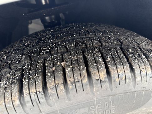 New 2026 Chrysler Pacifica Select w/ S Appearance Package image 11