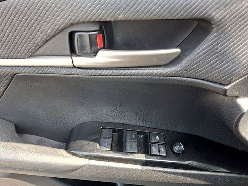 Certified 2025 Toyota Camry SE w/ Convenience Package AWD/4WD image 13