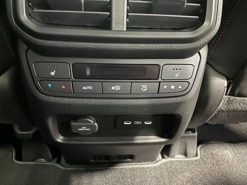 New 2026 Honda Ridgeline Black Edition image 24