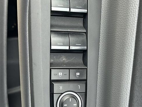 Used 2024 Toyota Prius Limited image 24