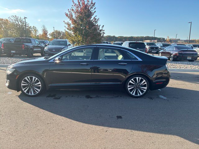 Used 2020 Lincoln MKZ Reserve w/ Elements Package FWD image 3