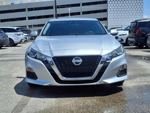 Used 2020 Nissan Altima 2.5 S FWD image 4