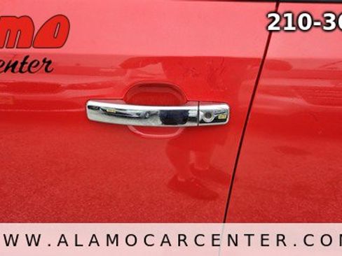 Used 2017 Kia Soul + FWD image 10