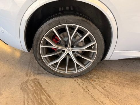 Used 2023 Maserati Grecale Modena AWD/4WD image 11