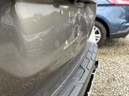 Used 2019 Subaru Forester Touring AWD/4WD image 3