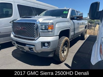 Used 2017 GMC Sierra 2500 Denali w/ Duramax Plus Package