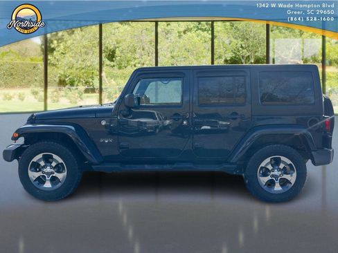 Used 2016 Jeep Wrangler Unlimited Sahara w/ Max Tow Package image 9