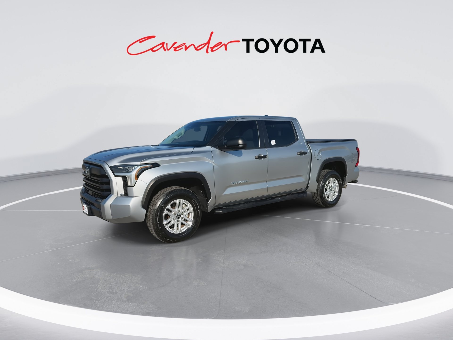 Used 2024 Toyota Tundra SR5 AWD/4WD image 4