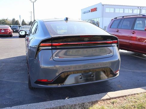 Used 2024 Toyota Prius Limited image 20