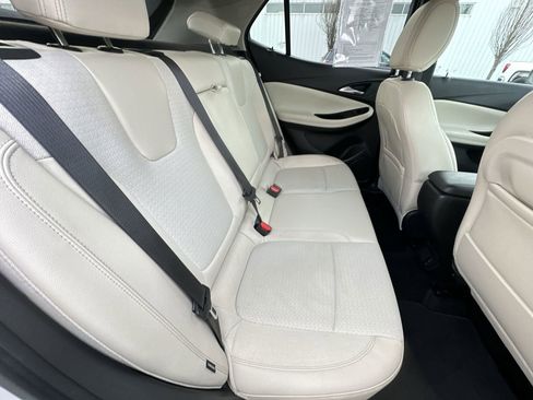 Used 2021 Buick Encore GX Select w/ Sport Touring Package image 26