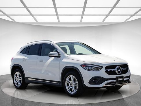 Certified 2022 Mercedes-Benz GLA 250 image 5