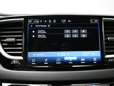 Used 2023 Chrysler Pacifica Touring-L FWD image 18