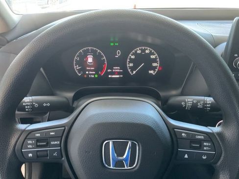 Certified 2023 Honda HR-V LX image 7