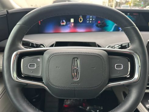 New 2026 Lincoln Nautilus Reserve AWD/4WD image 23