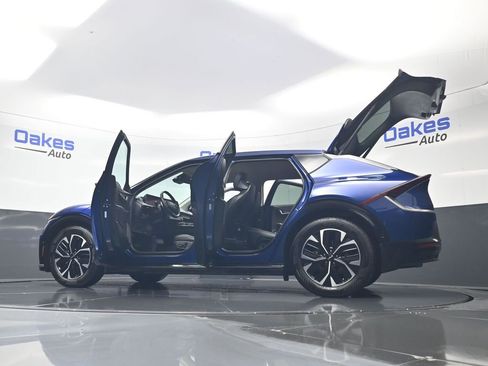 Certified 2024 Kia EV6 Wind w/ Wind Technology Package AWD/4WD image 62
