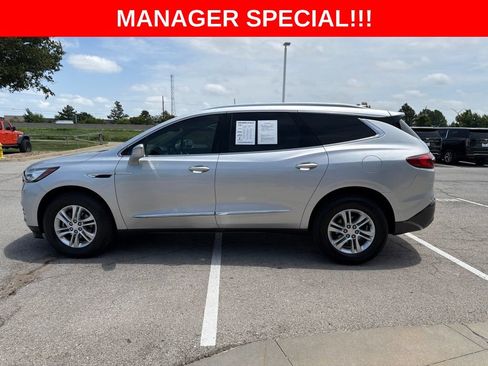 Used 2019 Buick Enclave Essence FWD image 5