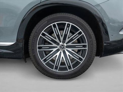 Certified 2023 Mercedes-Benz EQS 580 4MATIC SUV image 18
