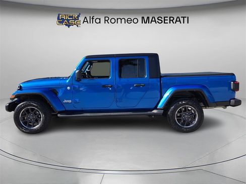 Used 2022 Jeep Gladiator Overland w/ LED Lighting Group image 3