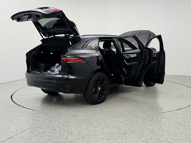 New 2026 Jaguar F-PACE R-Dynamic S AWD/4WD image 11