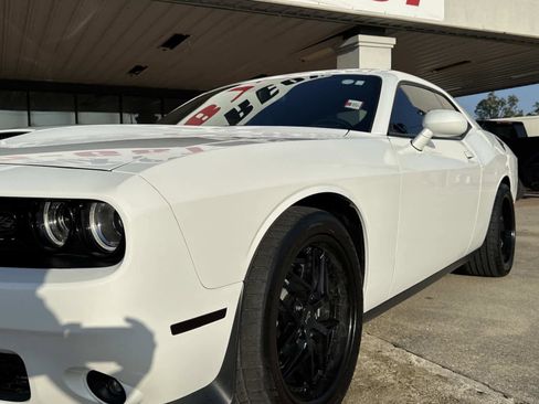 Used 2021 Dodge Challenger R/T w/ Blacktop Package image 5