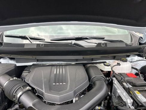 New 2026 Chevrolet Traverse RS w/ LPO, Floor Liner Package image 37