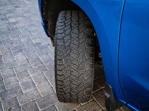 Used 2022 Chevrolet Silverado 1500 Custom image 43