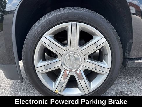 Used 2019 Cadillac Escalade Premium Luxury AWD/4WD image 11
