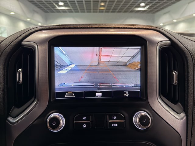 Used 2020 GMC Sierra 1500 Elevation w/ Elevation Value Package AWD/4WD image 21