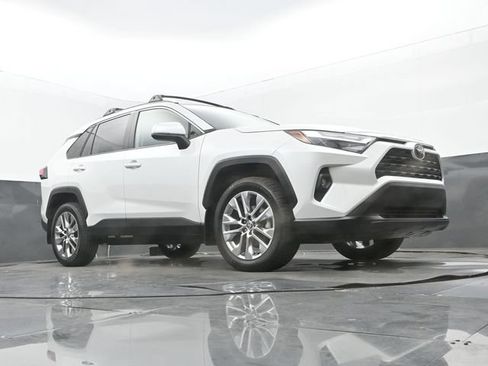 Used 2024 Toyota RAV4 XLE Premium FWD image 23