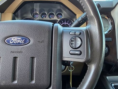 Used 2014 Ford F250 Lariat w/ Chrome Package AWD/4WD image 18