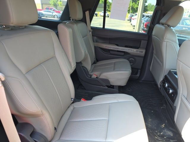 Used 2021 Ford Expedition XLT RWD image 14