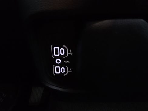 Used 2020 RAM 1500 Laramie image 21