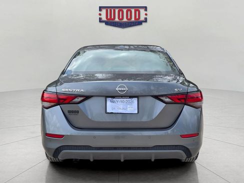 Used 2024 Nissan Sentra SV image 3