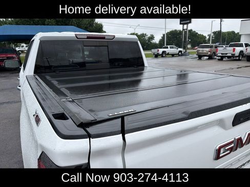Used 2021 GMC Sierra 1500 SLT AWD/4WD image 9