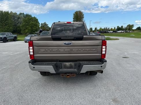 Used 2021 Ford F250 Lariat w/ Lariat Ultimate Package AWD/4WD image 4