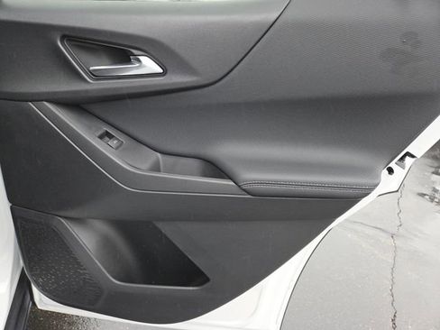 New 2026 Chevrolet Equinox LT w/ Convenience Package II image 26