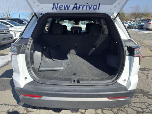 Certified 2025 Chevrolet Equinox LT image 6