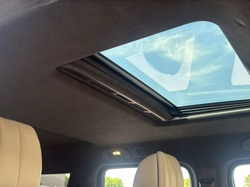 Used 2021 Mercedes-Benz G 550 image 13