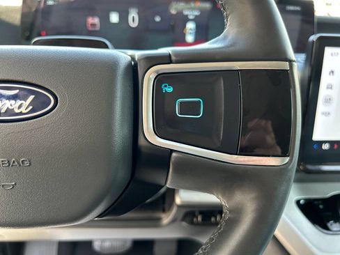 Used 2025 Ford Expedition Max Active RWD image 26