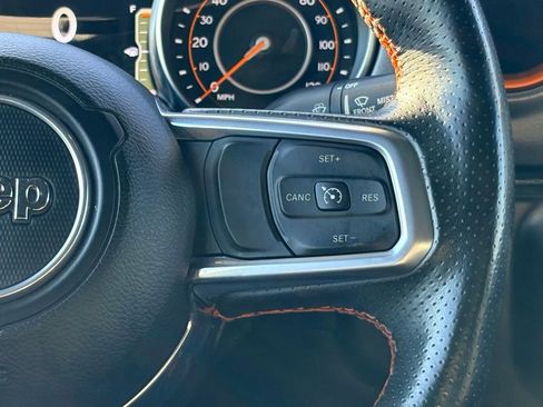 Used 2023 Jeep Gladiator Mojave w/ Cold Weather Group image 22